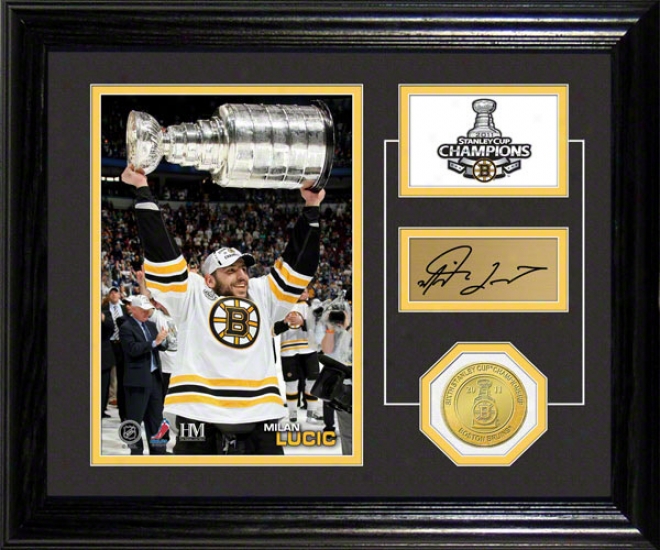 Milan Lucic Boston Bruims Stanley Cup Pride Photo Mint