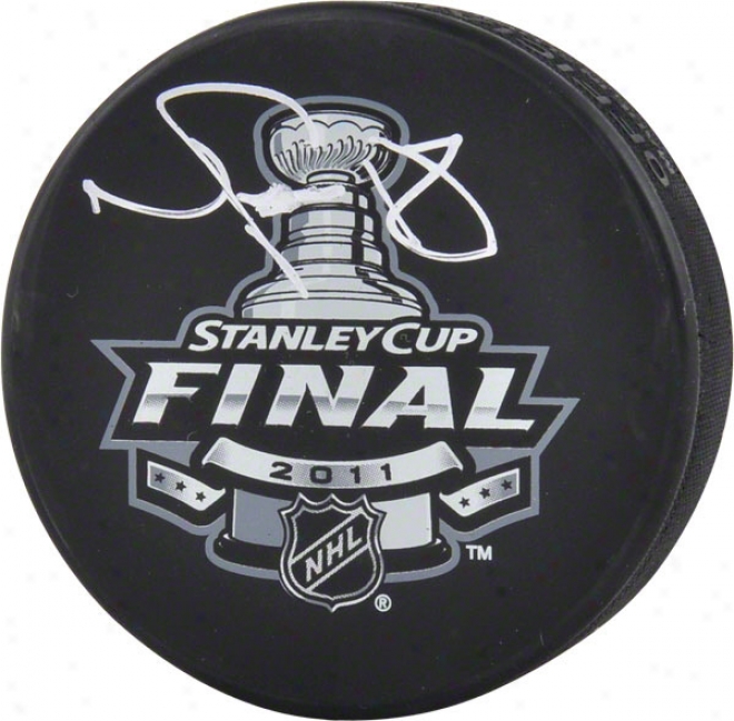 Nathan Horton Autographed Puck  Details: Boston Bruins, 2011 Nhl Stanley Cup Champions