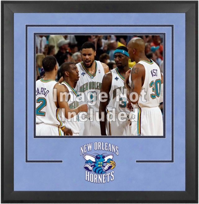 New Orleans oHrnets 16x20 Horizontal Setup Frame Wlth Team Logo