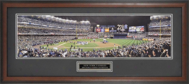 New York Yankees - 2009 World Seriee Champs - Framed Panoramic Photograph