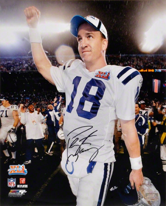 Peyton Manning Indianapolis Colts - Super Bowl Xli Action - Autographed 16x20 Photograph