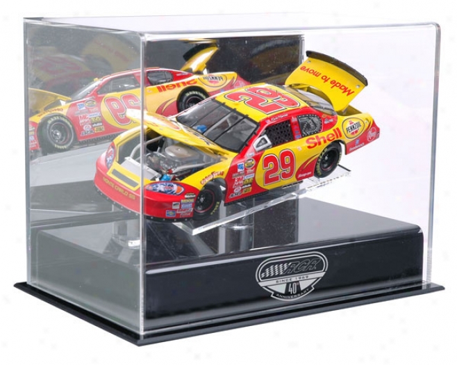 Rcr 40th Anniversary 1/24th Climb Die-cast Parade Case