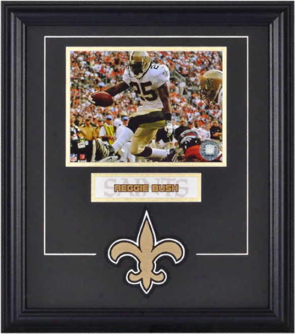 Reggie Bush Framed 6x8 Photograph With Team Logo & Plate