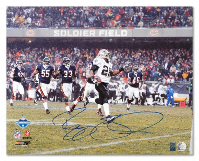 Reggie Bush New Orleans Saints - Vs. Bears - Autographed 16x20 Photograph