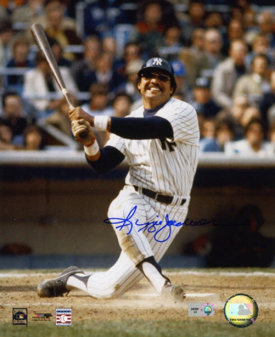 Reggle Jackson New York Yankees 8x10 Autographed Photograph