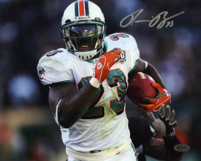 Ronnie Brown Autographed Photograph  Details: Miami Dolphins, Hoizontal Print, 8x10