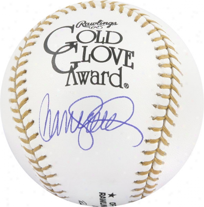 Ryne Sandberg Autographed Baseball  Particulars: Gold Glove Baseball