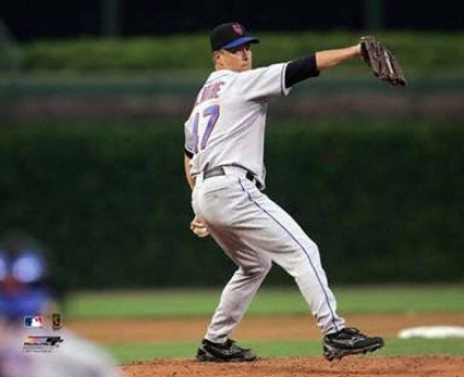 Tom Glavine New York Mets - 300th Win - Autographed 16x20 Photograph With 300w 8-5-07 Inscription