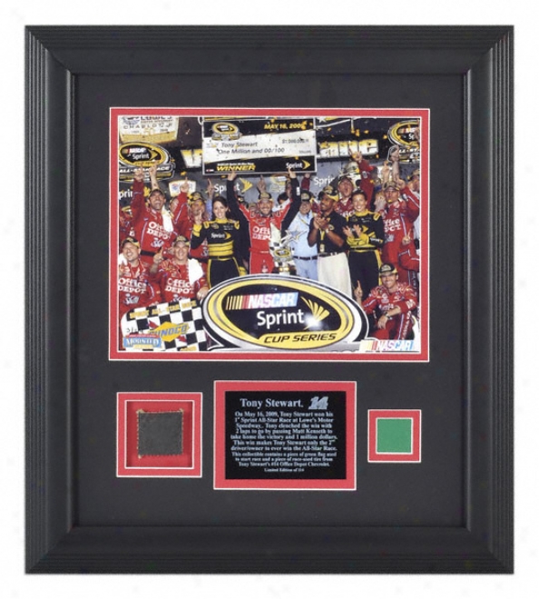 Tony Stewart - 2009 Sprjnt All Syar - Framed 8x10 Photograph With Gree nFlag & Race Winning Tire Le Of 114