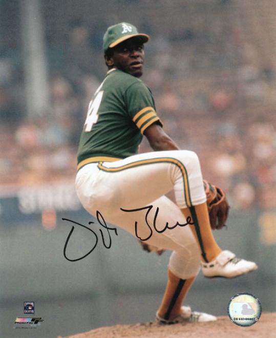 Vida Blue Oakland Athletics - Pitching - Autographed 8x10 Photograph