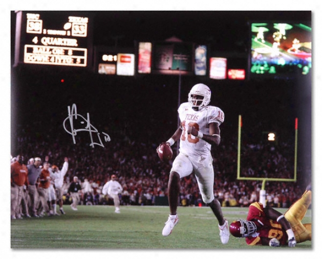 Vince Young Teaxs Longhorns Autographed 16x20 Vs University Of Southern California Pyoto