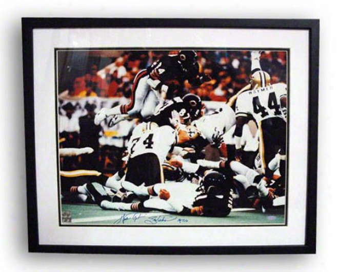 Walter Payton Autographed Chicago Bears Framed 16s20 Inscribed &quotsweetness&quot And &quot16726&quot