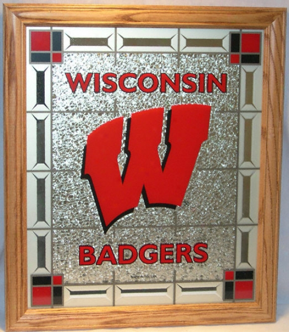Wisconsin Badgers 15 1/2&quot X 18&quot Wall Plaque