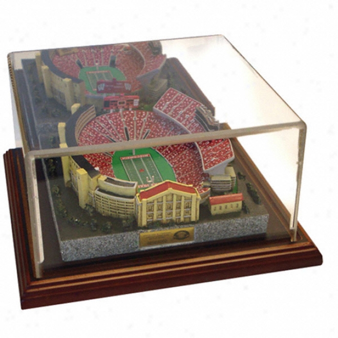 Wisconsin Badgers Camp Randal1 Stadium Replica With Case - Gold Series