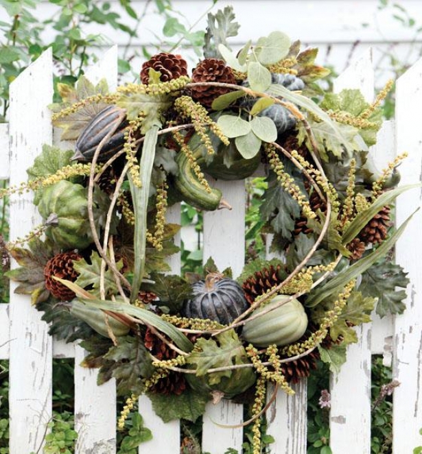 "green Heirloo Pumpkin Garland - Wreath 24""d, Green"