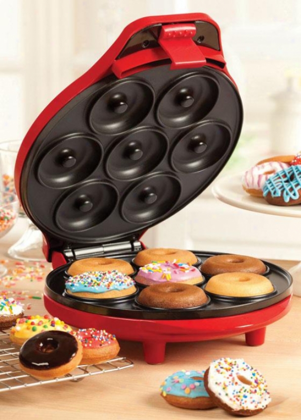 "mini Donut Maker - 4.5""hx10""wx11""d, Red"