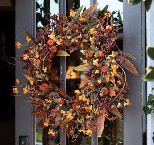 "wild Persimmon & Bittersweet Wreath - Wreath 28""d, Burgandy"