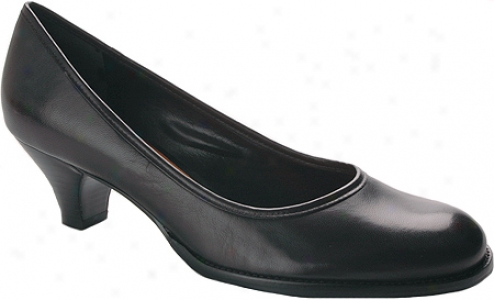 Aerosoles Sembrero (women's) - Black Leather