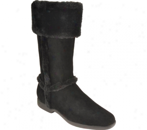 Annie Blizzard (women's) - Black Soft Suede