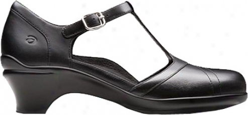 Aravon Maura (women's) - Black Leather