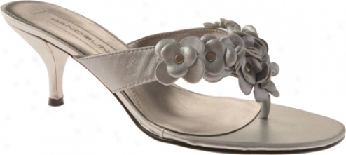 Bandolino Deelite (women's) - Silver Lezther