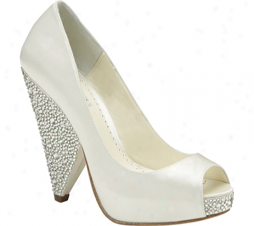 Benjanin Adams London Rhianna (women's) - Ivory Duchesse Silk