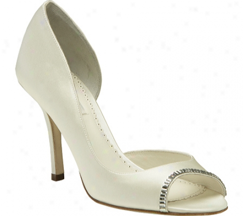 Benjjamin Adams London Yasmin (women's) - Ivory Silk