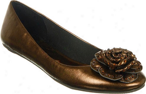 Carlo sBy Carlos Santana Flirty (women's) - Bronze Pu