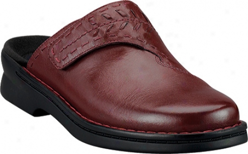 Clarks Patty Morocco (women's) - Wine Leather