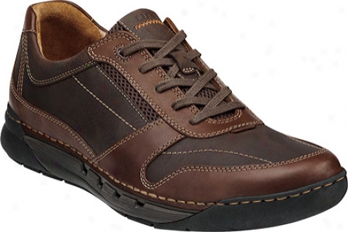 Clarks Un.fuse (men's) - Brown Nubuck