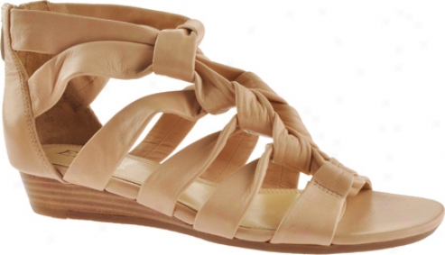 Enzo Angiolini Nieve (women's) - Natural Leather