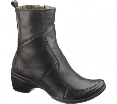 Hush Puppies Ducal (women's) - Black Leather