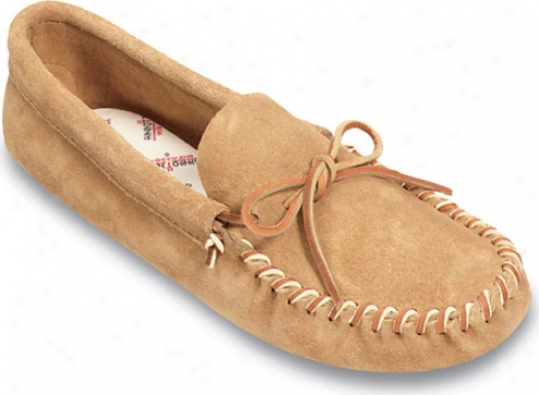 Minnetonka Leather Laced Softsole (men's) - Tan Suede