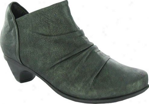 Naot Advvance (women's) - Green Shimmer Leather