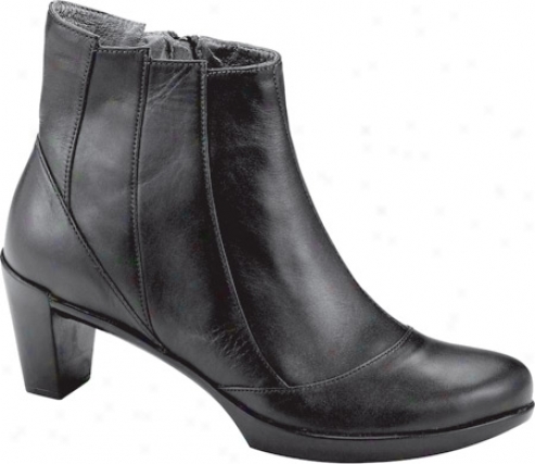 Naot Gema (women's) - Black Raven Leather