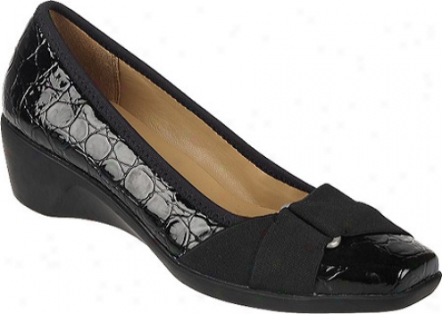 Naturalizer Landon (women's) - Black Shiny Croco Patent Pu