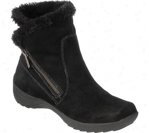 Naturalozer Videena (women's) - Black Oil Velour Suede/shearling