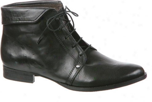 Nicole Krisp (women's) - Black Leather