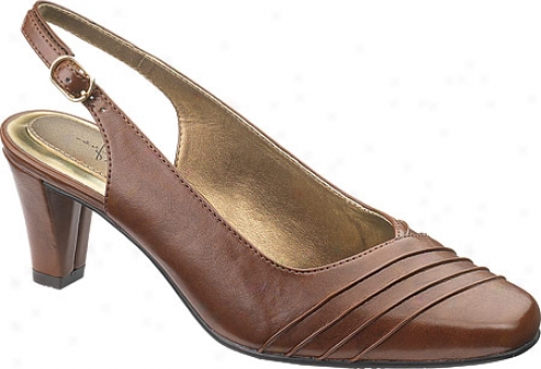 Soft Style Pleats As Punch (women's) - Mid Brown Vitello