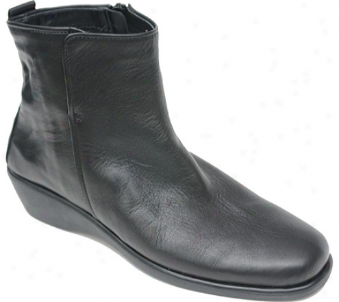 The Flexx Investment (women's) - Black Smooth Leather