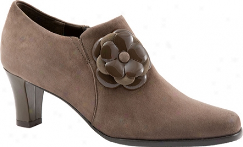 Trotters Jada (women's) - Dark Tahpe Kid Suede