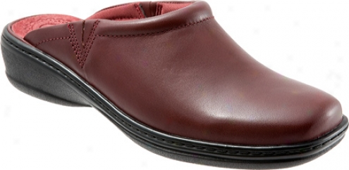 Trotters Kaylee (women's) - Dark Red Burnished Veg Calf Leather