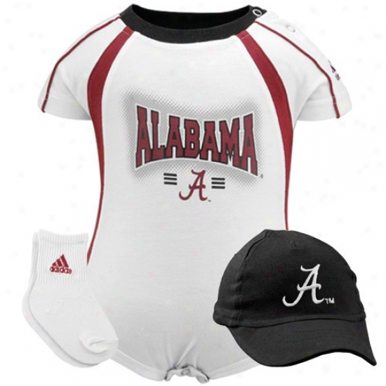 Adidas Alabama Crimson Course Infant White Creeper, Ballcapp & Socks 3-piece Set