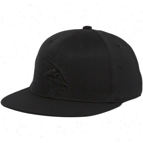 Adidas Atlanta Hawks Black Tonal 210 Fitted Hat