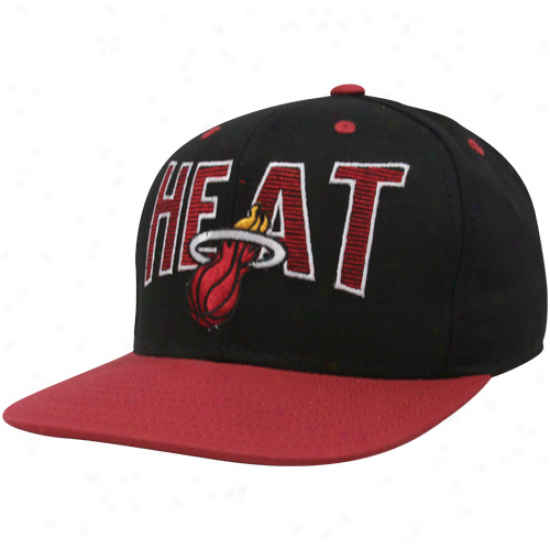Adidas Miami Contest Black-red Two-tone Striped Snapback Adjustable Hat