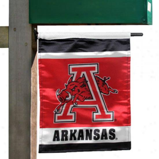 Arkansaa Razorbacks Cardinal 11.5'' X 13'' Garden/mailbox Flag