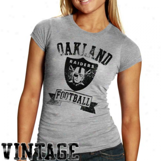 Junk Food Oakland Raiders Ladies Royal Blue True Vintage Premium T-shirt