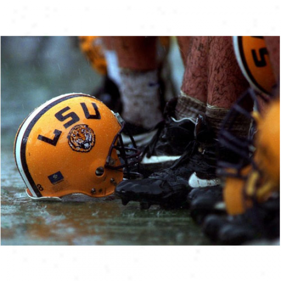 Lsu Tigers 20'' X 15'' Helmet Rain Photographic Print