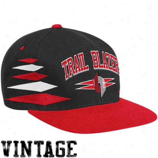 Mitchell & Ness Portland Trail Blazers Black-red Retro Diamond SnapbackA djustable Hat