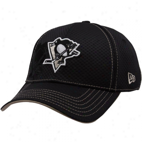 New Era Pittsburgh Penguihs Black 39thirty Stretch Fit Hat